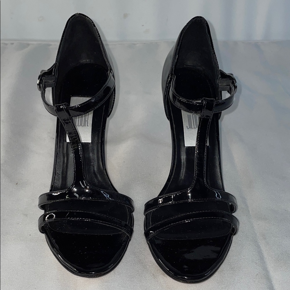 JILDOR PATENT LEATHER PUMPS FTL-11-050